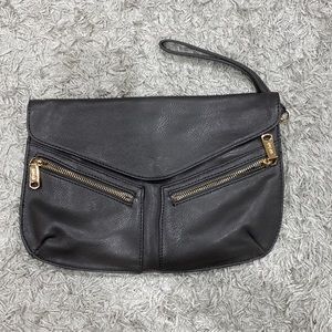 Colab Clutch/Wristlet